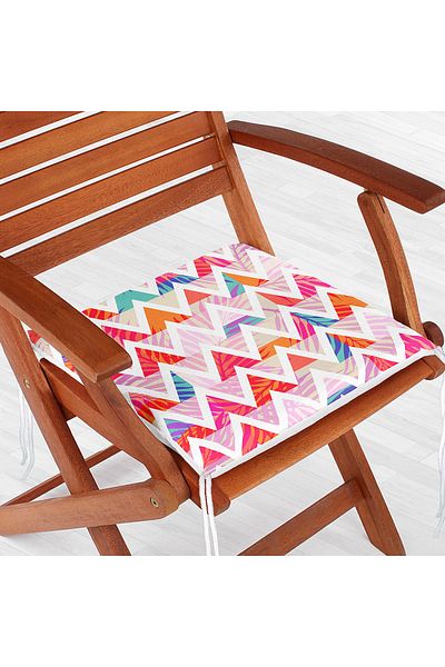Realhomes Geometric Patterned Modern Zippered Chair Cushion with Colorful Floor