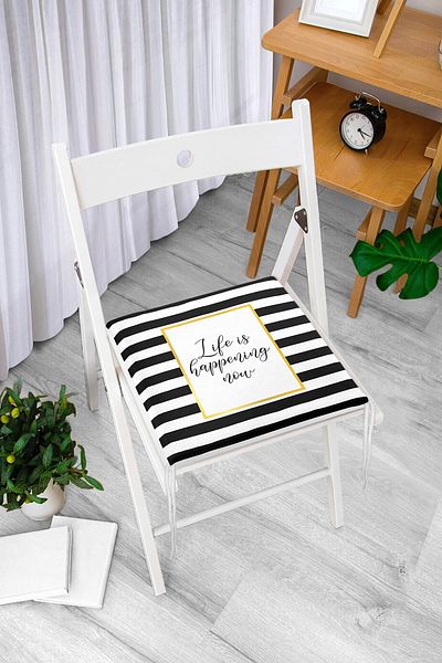 Realhomes Black White Gold Written Modern Zippered Chair Cushion