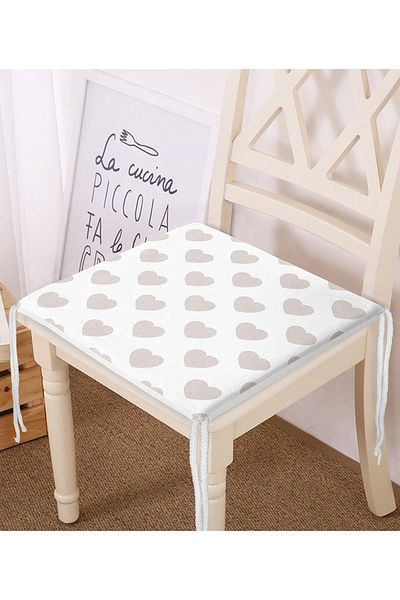 Realhomes Heart Pattern Digital Printed Zippered Chair Cushion