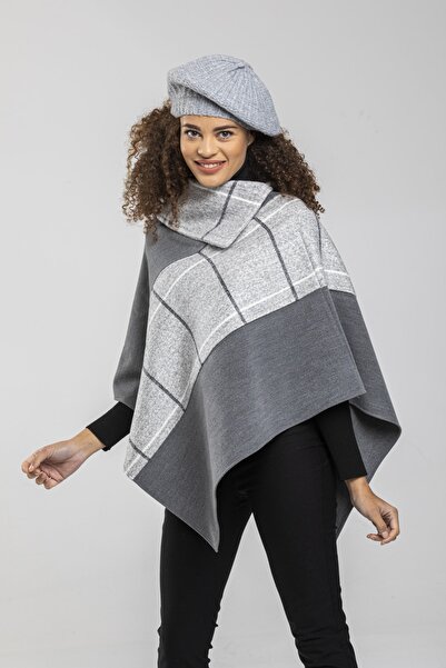 Pitti Women's Gray Plaid Garnished Poncho 70257