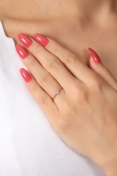 Bilsen Store 925 Ayar Gümüş Rose Kaplama Beyaz Taşlı Burgulu Ayarlanabilir Kare Yüzük