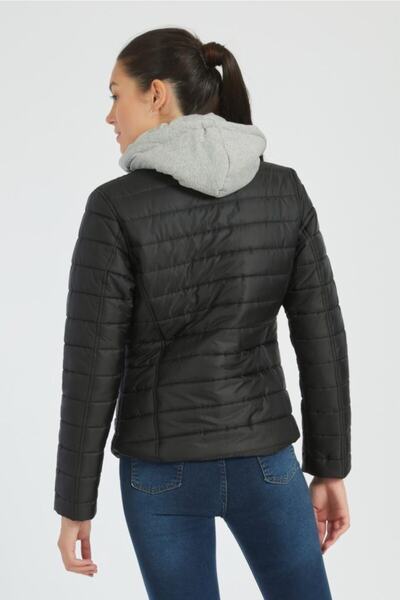 Wise Kadın  Siyah Kapüşonlu Şişme Kaban -