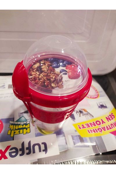 Titiz Red Plastic Yogurt Container - with Spoon