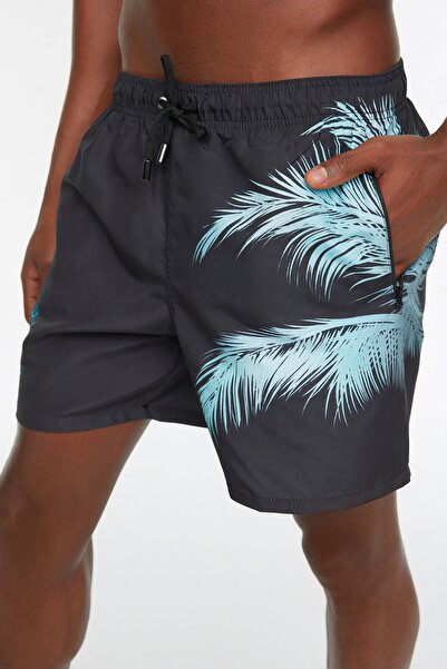 Trendyol Collection Černé plavky standardní velikosti - Mořské šortky TMNSS20DS0009