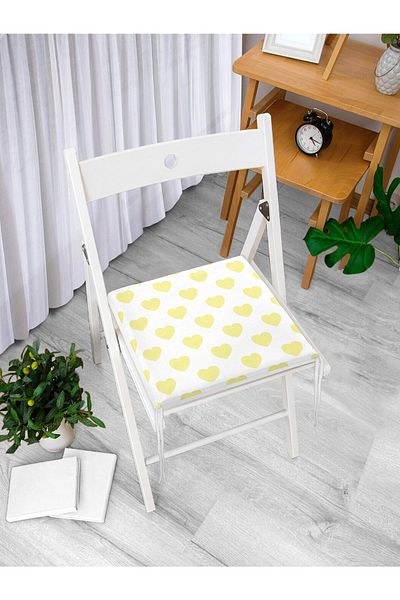Realhomes Heart Pattern Digital Printed Zippered Chair Cushion