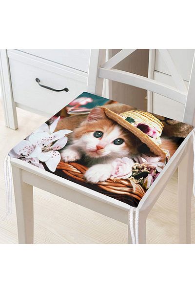 Realhomes Cat with Hat Digital Printed Zippered Chair Cushion