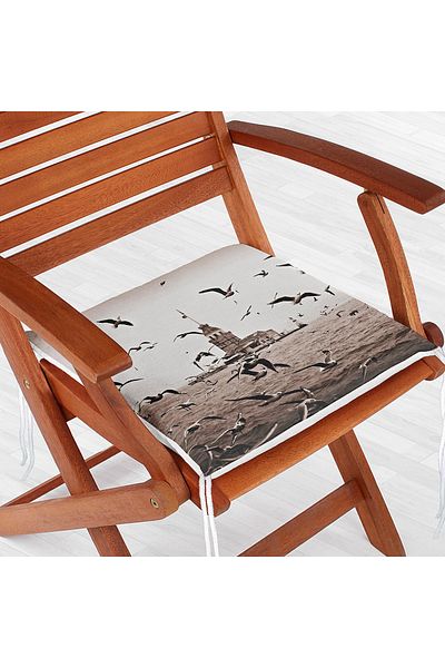 Realhomes Maiden's Tower Digital Printed Zippered Chair Cushion