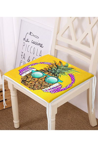 Realhomes Summer Pineapple Design Zippered Chair Cushion