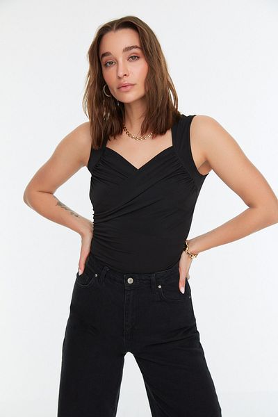 Trendyol Collection Draperie neagră Detaliată Cureaua montată/pe corp Închidere flexibilă cu capsă Corp tricotat TWOSS22BD00013