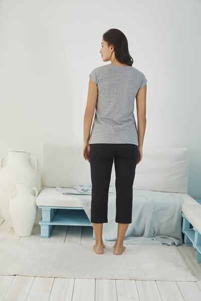 Free Angel Women's Capri Set