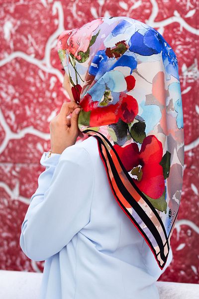 Vissona Γυναικείο μεταξωτό μαντήλι Twill Red Baby Blue