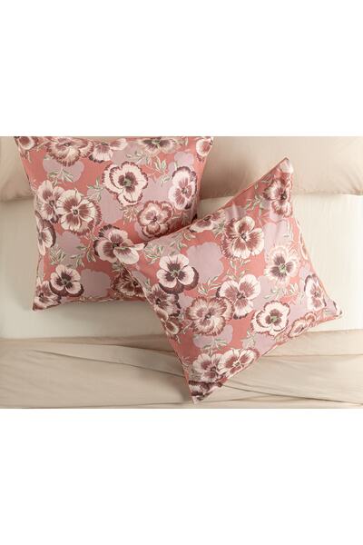 English Home Pansy Bloom Βαμβακερή Μαξιλαροθήκη 65x65 εκ. Ροζ
