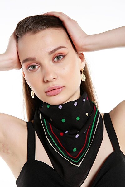 Herşey Nota Кольоровий шарф у горошок