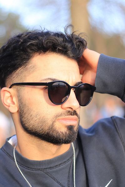 LOOKUP Men's Sunglasses New Season Round Black Frame Black Glass