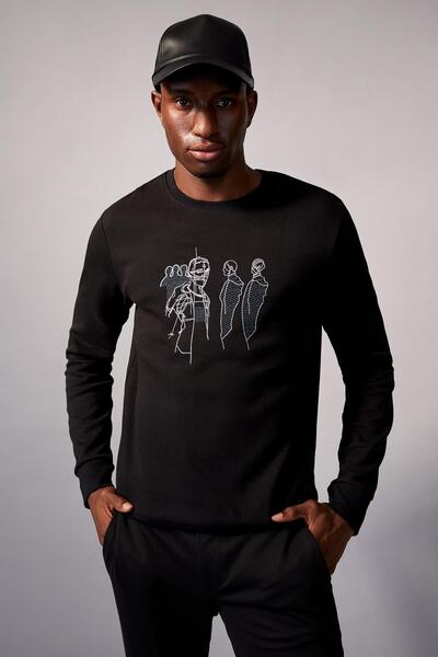 DeFacto Modern Fit Bisiklet Yaka İşlemeli Uzun Kollu Sweatshirt