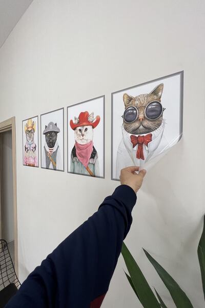 statik kağıt Çerçeve Görünümlü Statik Tutunma Özellikli 4 Lü Kediler 35 - 50 Cm