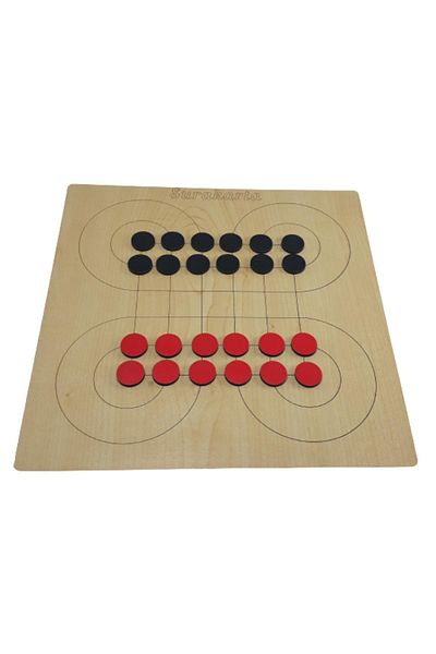 Ahtek Wooden Surakarta Intelligence, Intelligence and Strategy Game