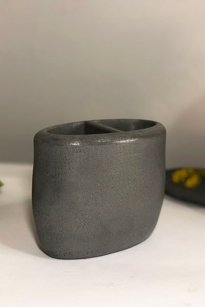 RocArt Home Οβάλ θήκη οδοντόβουρτσας από σκυρόδεμα