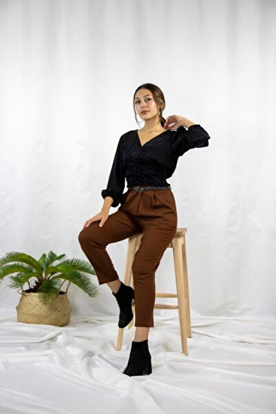 Quzu Women's Brown Belted Carrot Pants