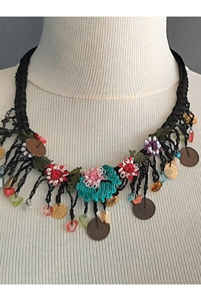 Hippybutik Siyah Flos Ipten Tığ Kordonlu Iğne Oyalı Etnik Kolye