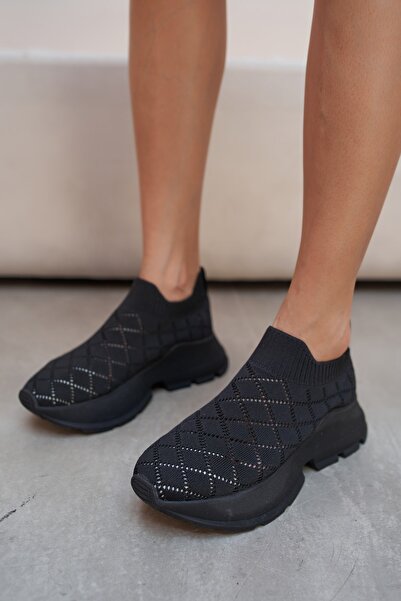 ANGELİNA JONES حذاء رياضي نسائي من Alice باللون الأسود