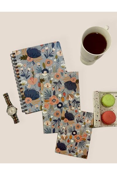 AKILLICA Blue Flower Patterned Set of 3 - Timeless Agenda and Weekly Planner, Unlined Note and Notebook