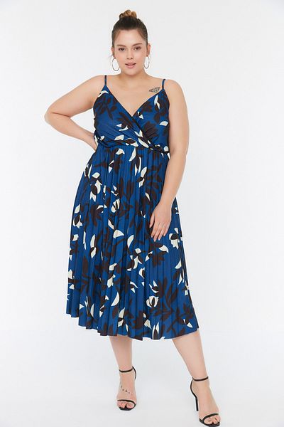 Trendyol Curve A-Line Blue Floral print Πλεκτό καλοκαιρινό φόρεμα με διπλό γιακά - TBBSS22AH00000