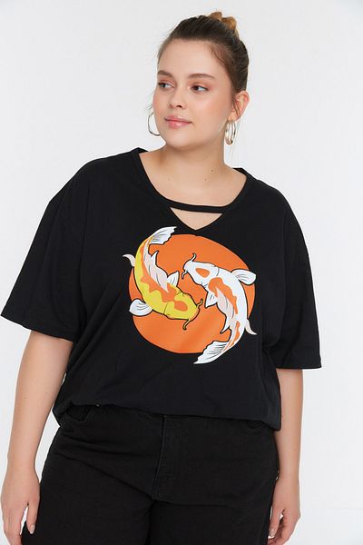 Trendyol Curve Hal nyomott fekete Boyfriend Fit nagy méretű póló 100% pamut - TBBSS22TS2121