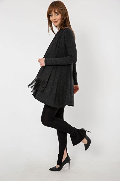 Laranor Antrasit Kendinden Fularlı Püskül Detay Mevsimlik Triko Hırka Gündüz Gece Şıklığı 22L7208