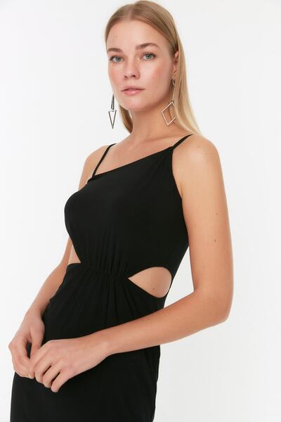 Trendyol Collection Černé dlouhé večerní šaty do pasu TPRSS22AE0062