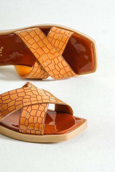 Capone Outfitters Παντόφλες Capone Cross διαφανές λουράκι