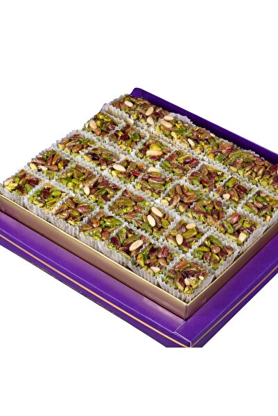 Abbas Oğlu Tatli Hurmalı Bisküvili Fıstıklı Tatlı 600gr