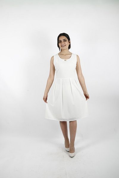 VERA LİFE Rochie albă plisată cu fundă aurie