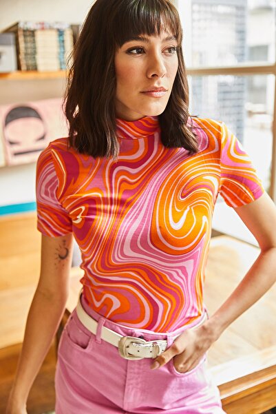 Olalook Kadın Turuncu Krema Dik Yaka Yumuşak Dokulu Örme Viscon Bluz BLZ-19001867