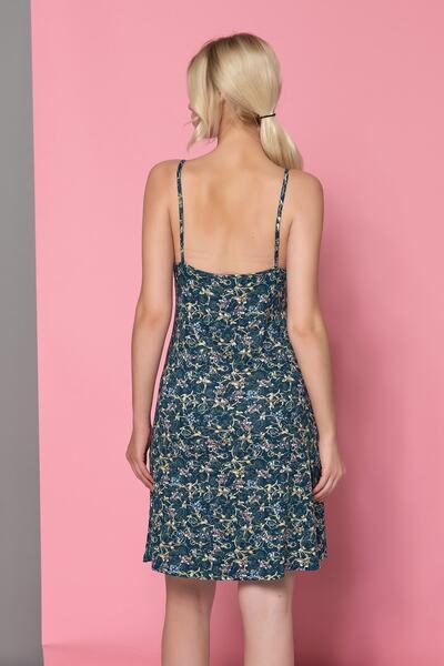 Sevim Kadın Çiçekli Tunik