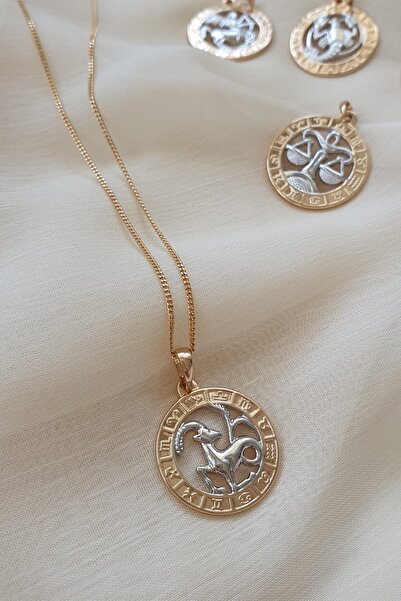 BUNNY قلادة برج الجدي