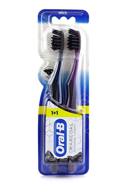 Oral-B فرشاة أسنان فحمية لتبييض الأسنان، عبوة متوسطة الحجم مكونة من قطعتين