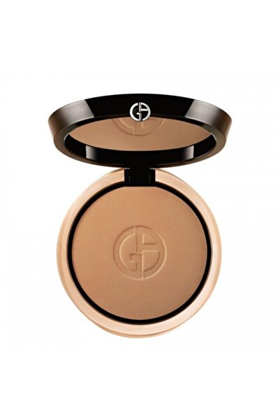Giorgio Armani بودرة مضغوطة من الحرير المضيء 6.5