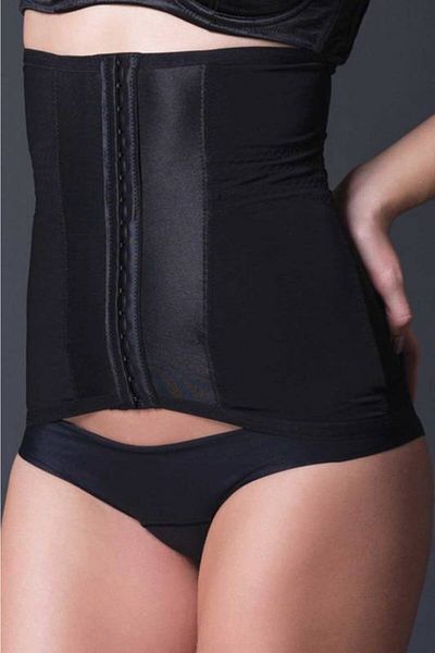 Magic Form مشد الخصر للنساء من Underwire باللون الأسود 9821