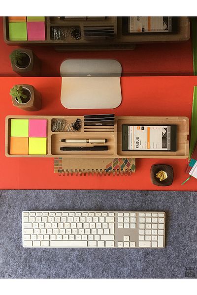 Fagus Wood Office Gift Business Card Holder-Pen Holder-Phone Etc. It Has Areas Where You Can Put Office Supplies