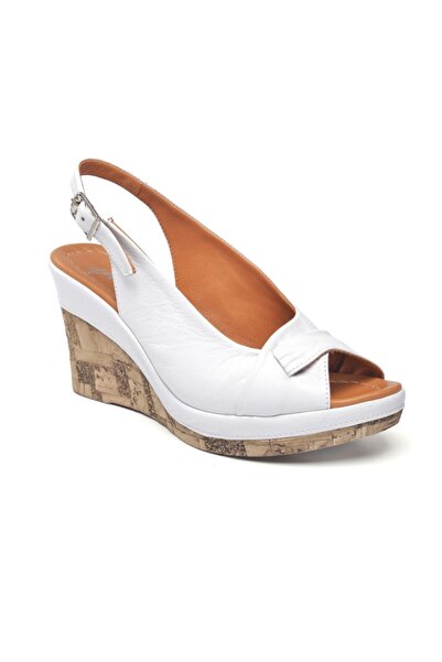 Zeynep Sıradağlı Γυναικεία Λευκά Δερμάτινα Σανδάλια Lucie Coated Wedge