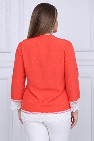 LİKRA Kadın Nar Çiçeği Büyük Beden Güpürlü Yakası Fırfırlı Puantiye Desen Şifon Gömlek