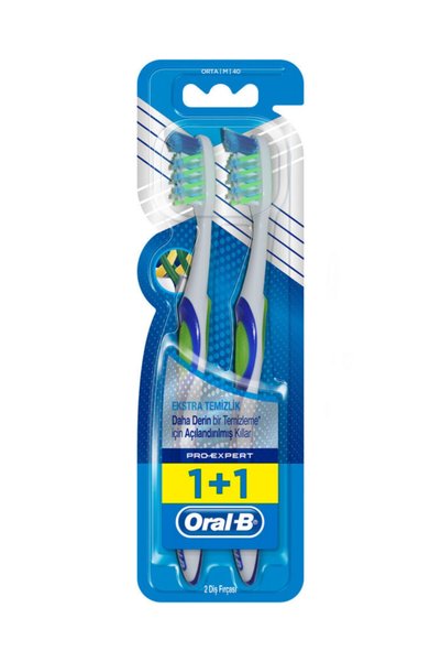 Oral-B Medium Extra Clean 40 Toothbrush