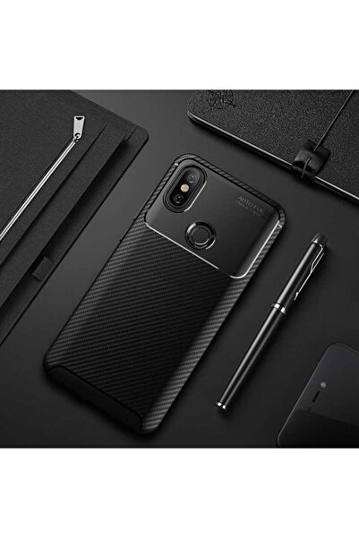 Nezih Case Xiaomi Mi 8 Uyumlu Siyah Kamera Korumalı Karbon Tasarım Silikon Kılıf
