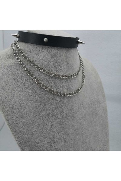 Fugusugu Gothic Choker with Four Barbed Chain Detail
