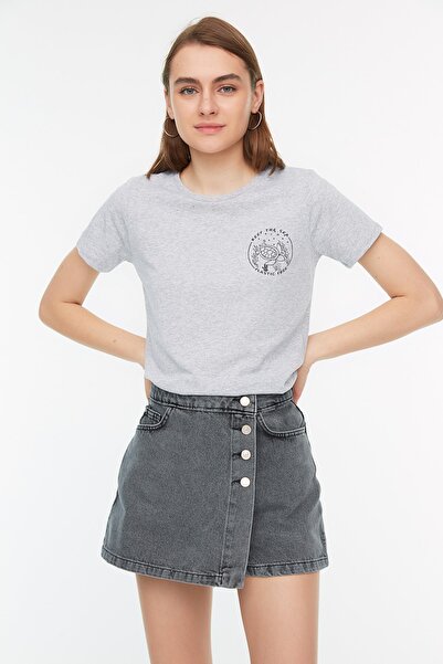 Trendyol Collection Szürke gombos részletes magas derekú farmer rövidnadrág szoknya TWOSS22SR0448