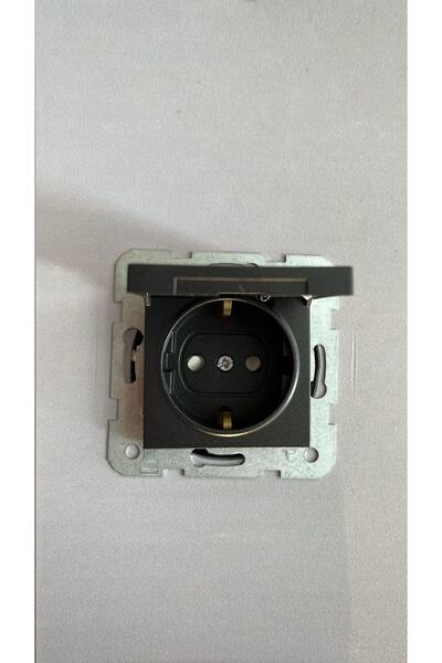 VİKO Novella Çocuk Korumalı Kapaklı Topraklı Priz Çerçevesiz