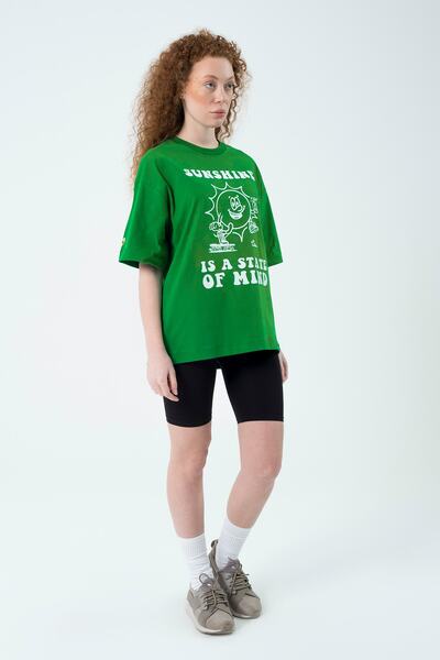 Eazy Co Eazy Green Sunshine Unisex Extra Oversize εμπριμέ κοντομάνικο μπλουζάκι