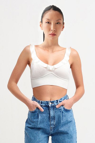 Açelya Okcu Crop Collar Frilly Bustier