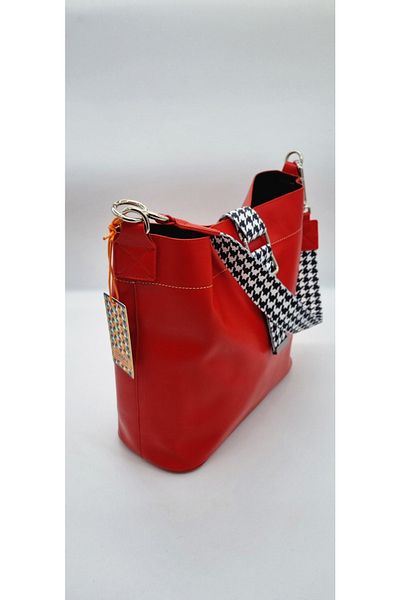 DSN Red Houndstooth Pattern Hand and Shoulder Bag